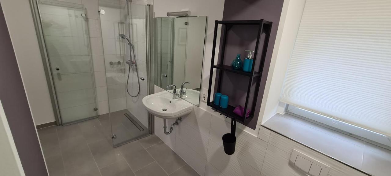 Appartement Lavendel, Ferienwohnung Mit Eigenem Eingang Wie Ein Kleines Haus บาดซัลซูเฟลน ภายนอก รูปภาพ