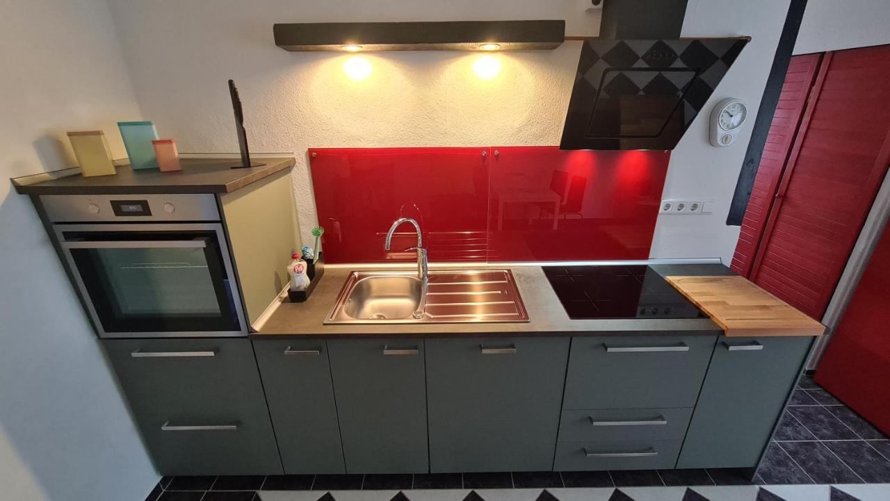 Appartement Lavendel, Ferienwohnung Mit Eigenem Eingang Wie Ein Kleines Haus บาดซัลซูเฟลน ภายนอก รูปภาพ